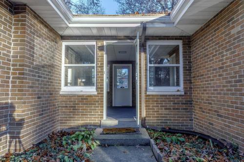 notre-dame-breezeway